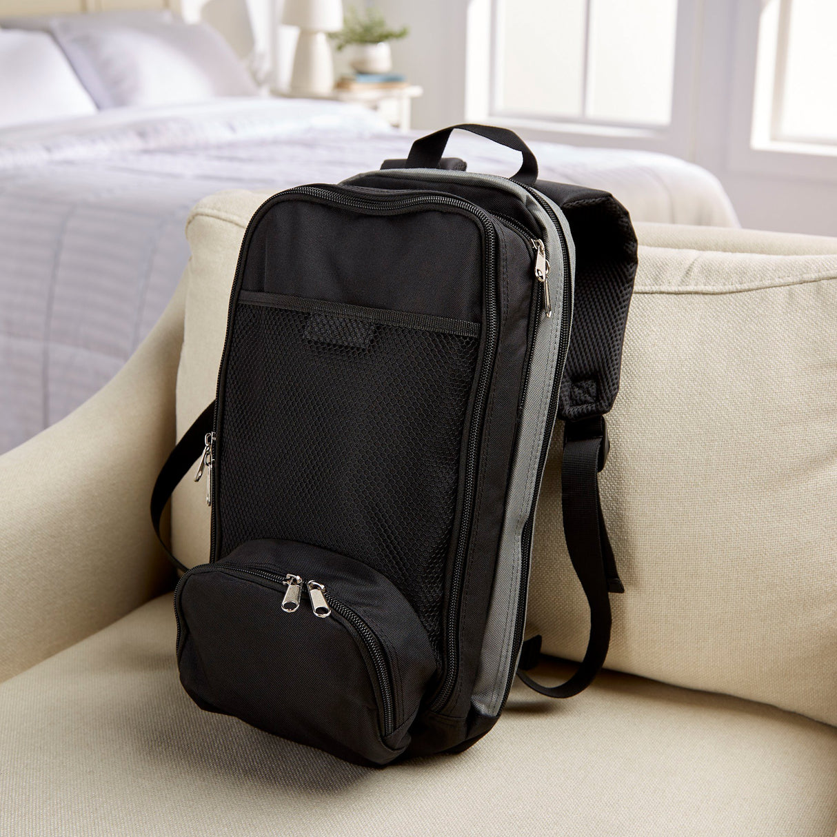 Feeding Pump Backpack McKesson Black, Pump Pocket, Outside View Window, Solution Wrap, Support Straps, 2 X 9 X 15 Inch - BeHope