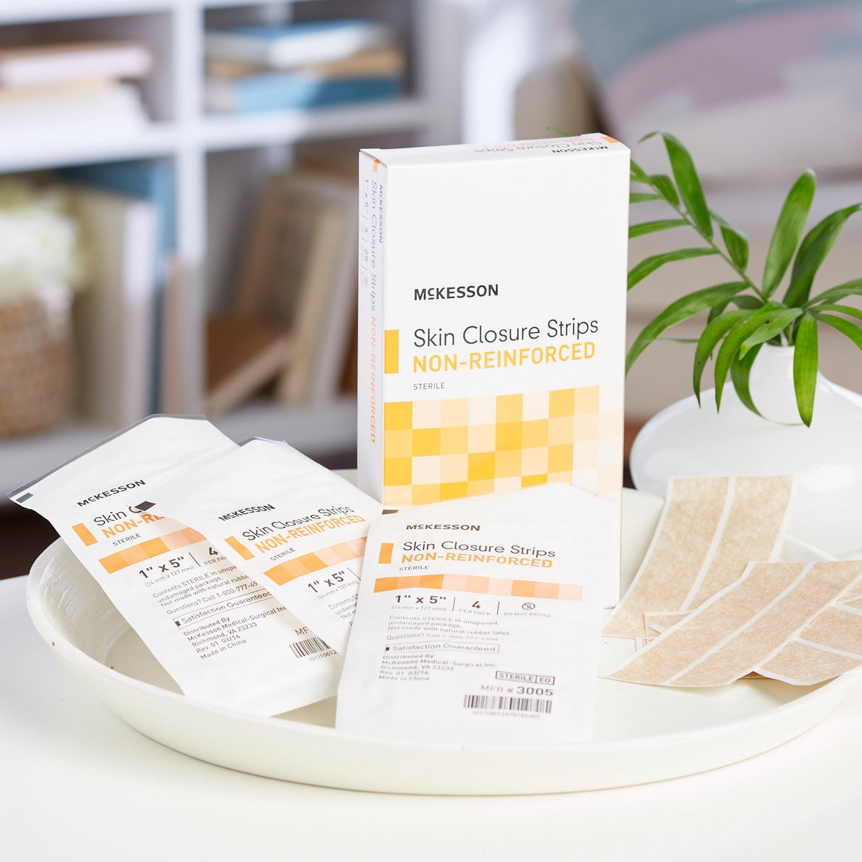 Skin Closure Strip McKesson 1 X 5 Inch Nonwoven Material Flexible Strip Tan - BeHope