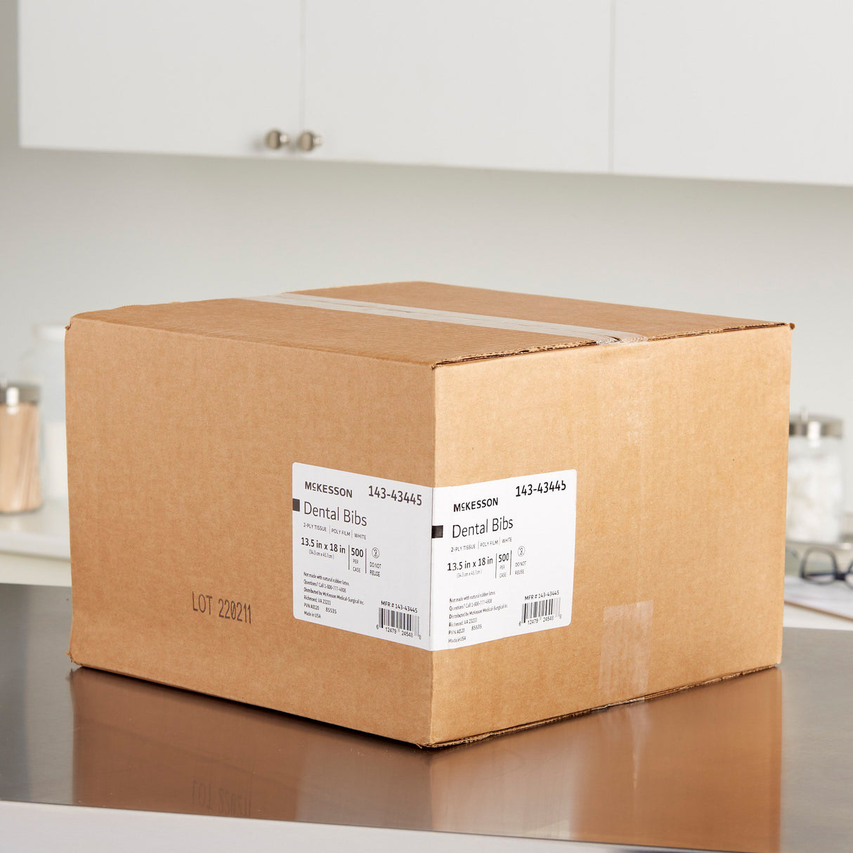 Dental Bib McKesson 13-1/2 X 18 Inch White NonSterile - BeHope