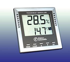 Digital Thermometer / Hygrometer with Alarm Fisher Scientific™ Traceable® Fahrenheit / Celsius -40° to +158°F (-40° to +70°C) Internal Sensors Desk / Wall Mount Battery Operated - BeHope
