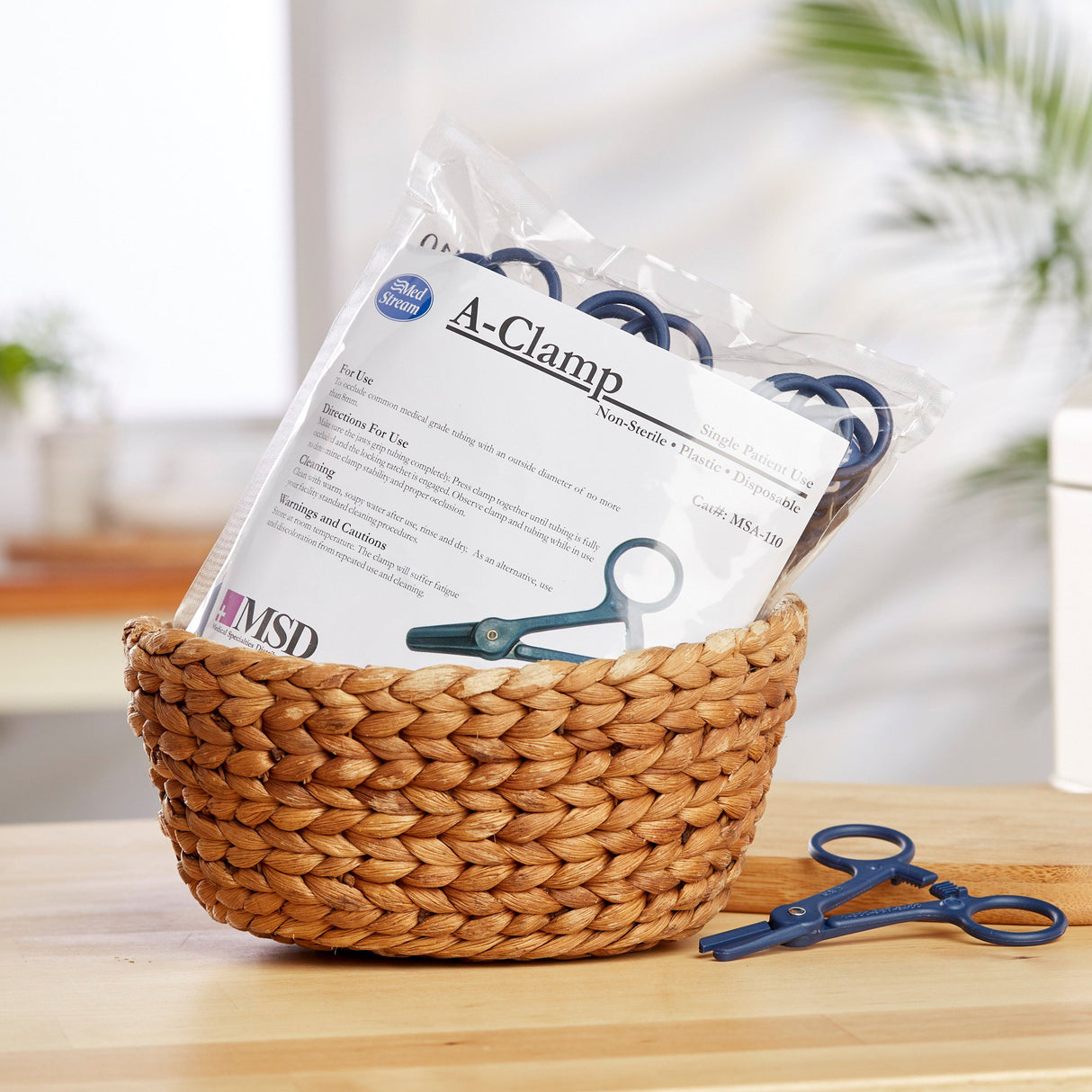 Tubing Clamp McKesson 4-7/8 Inch Length Plastic - BeHope