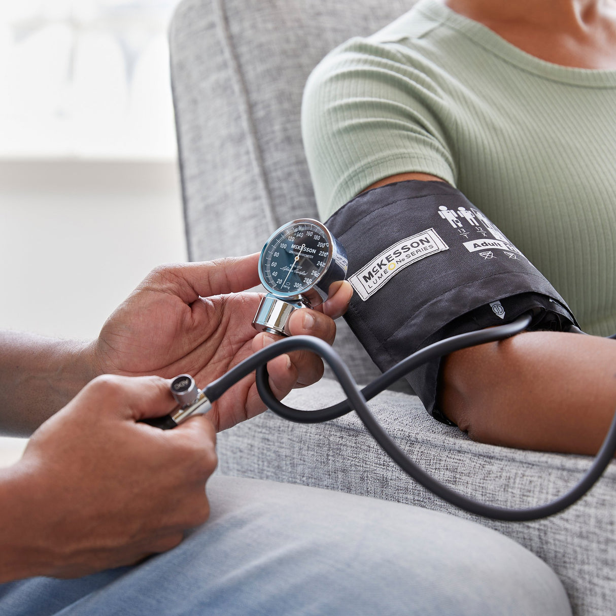 Aneroid Sphygmomanometer Unit McKesson LUMEON™ Adult Cuff Nylon Cuff 23 - 40 cm Pocket Aneroid - BeHope