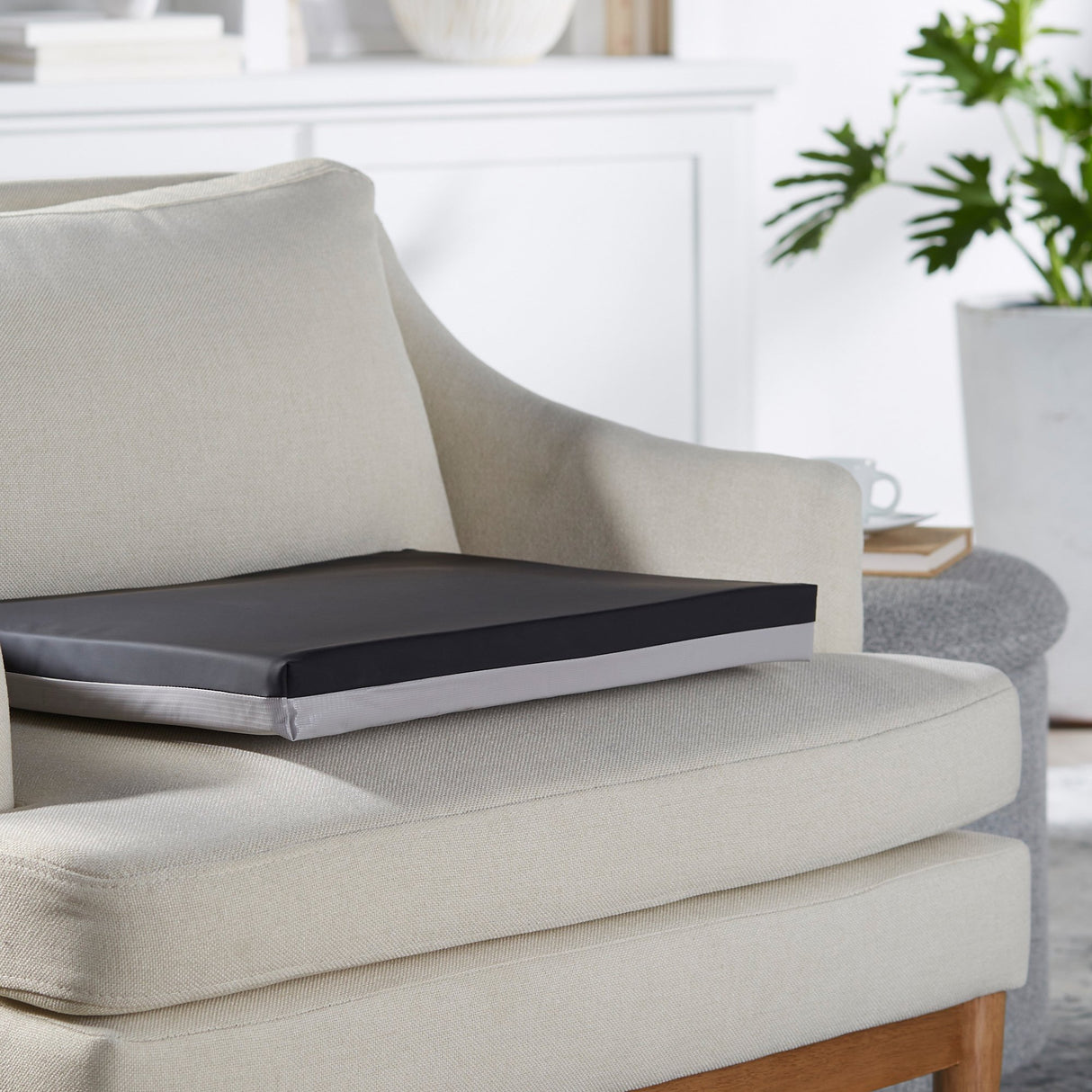 Seat Cushion McKesson 18 W X 16 L X 2 D Inch Foam / Gel - BeHope