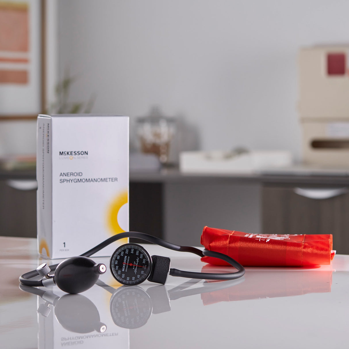 Aneroid Sphygmomanometer Unit McKesson Deluxe Large Adult Cuff Nylon Cuff 34 - 50 cm Pocket Aneroid - BeHope