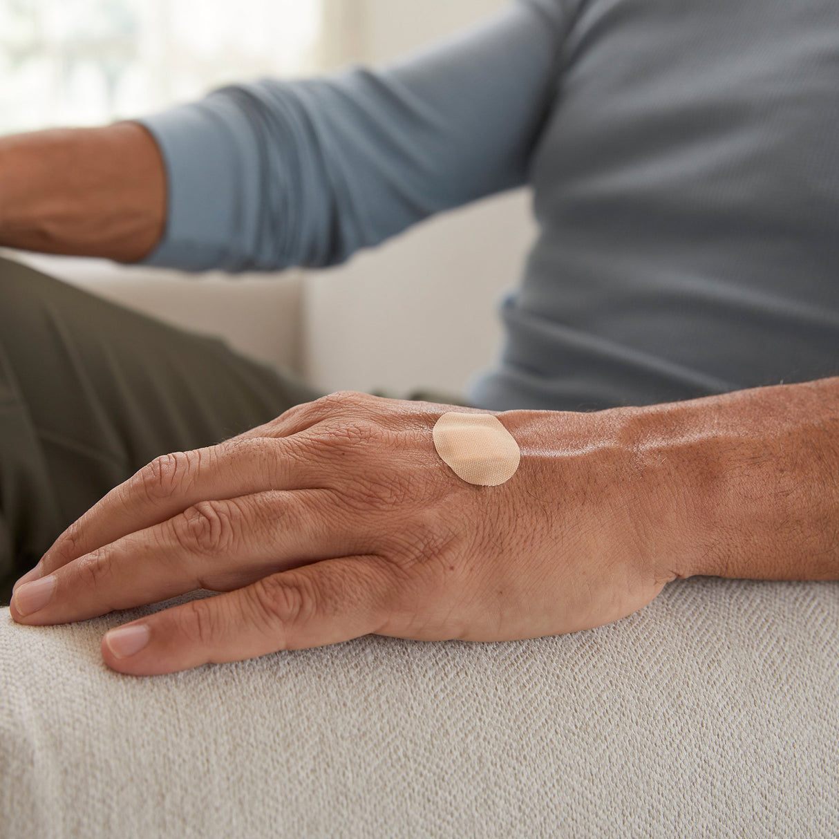 Adhesive Strip McKesson Fabric Tan 1 X 1-1/4 Inch Sterile - BeHope