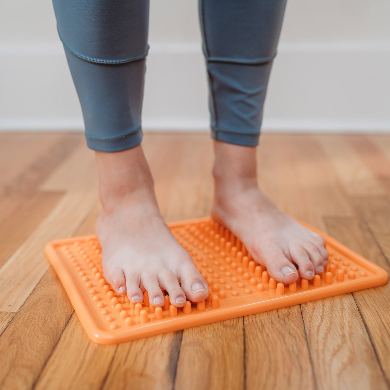 Kanjo Acupressure Foot Mat Orange PVC Plastic 10-1/2 X 13-1/2 Inch - BeHope