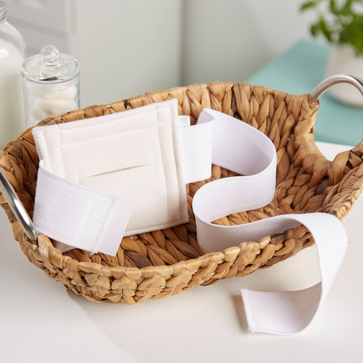 Gastrostomy Tube Holder McKesson Small/Medium - BeHope