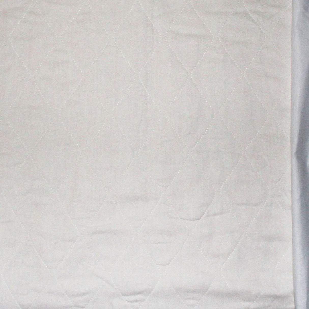 Reusable Underpad Birdseye Tuckable 34 X 36 Inch Polyester / Rayon Heavy Absorbency - BeHope