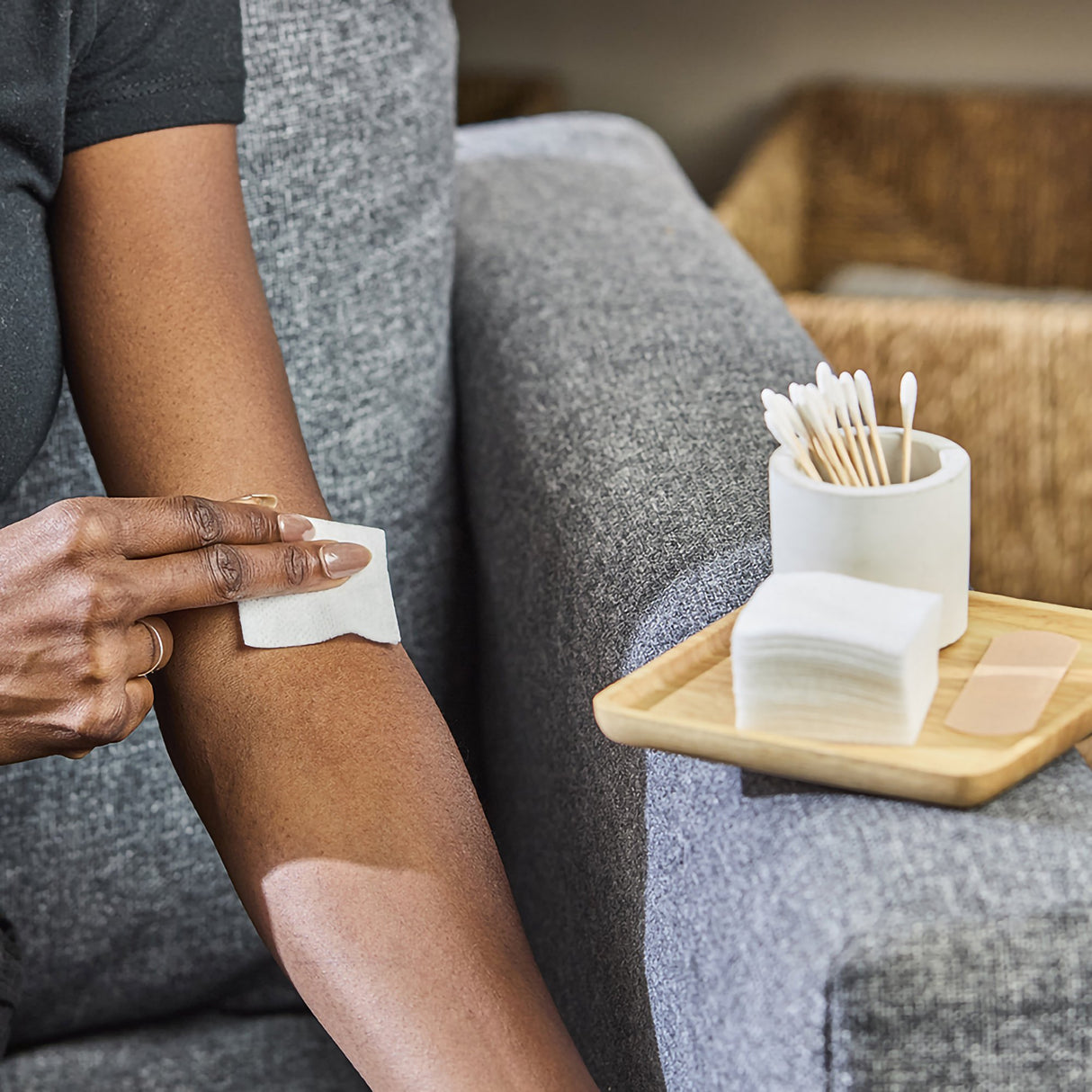 Gauze Sponge CareStock™ 2 X 2 Inch 4-Ply NonSterile 200 per Pack - BeHope