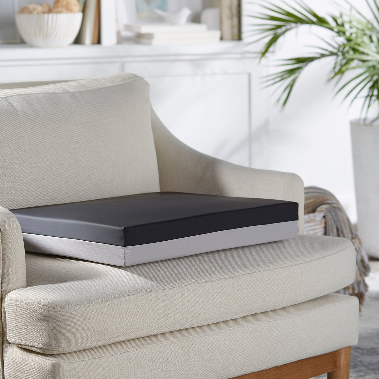 Seat Cushion McKesson 18 W X 16 L X 3 D Inch Foam / Gel - BeHope