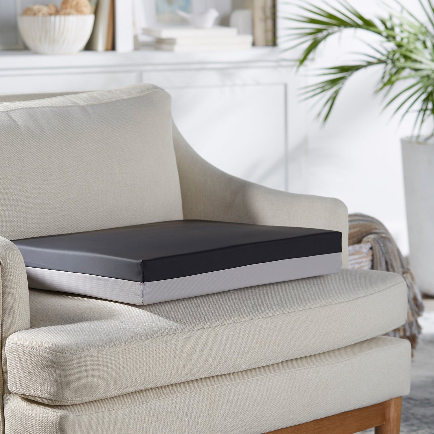 Seat Cushion McKesson 18 W X 16 L X 3 D Inch Foam / Gel - BeHope