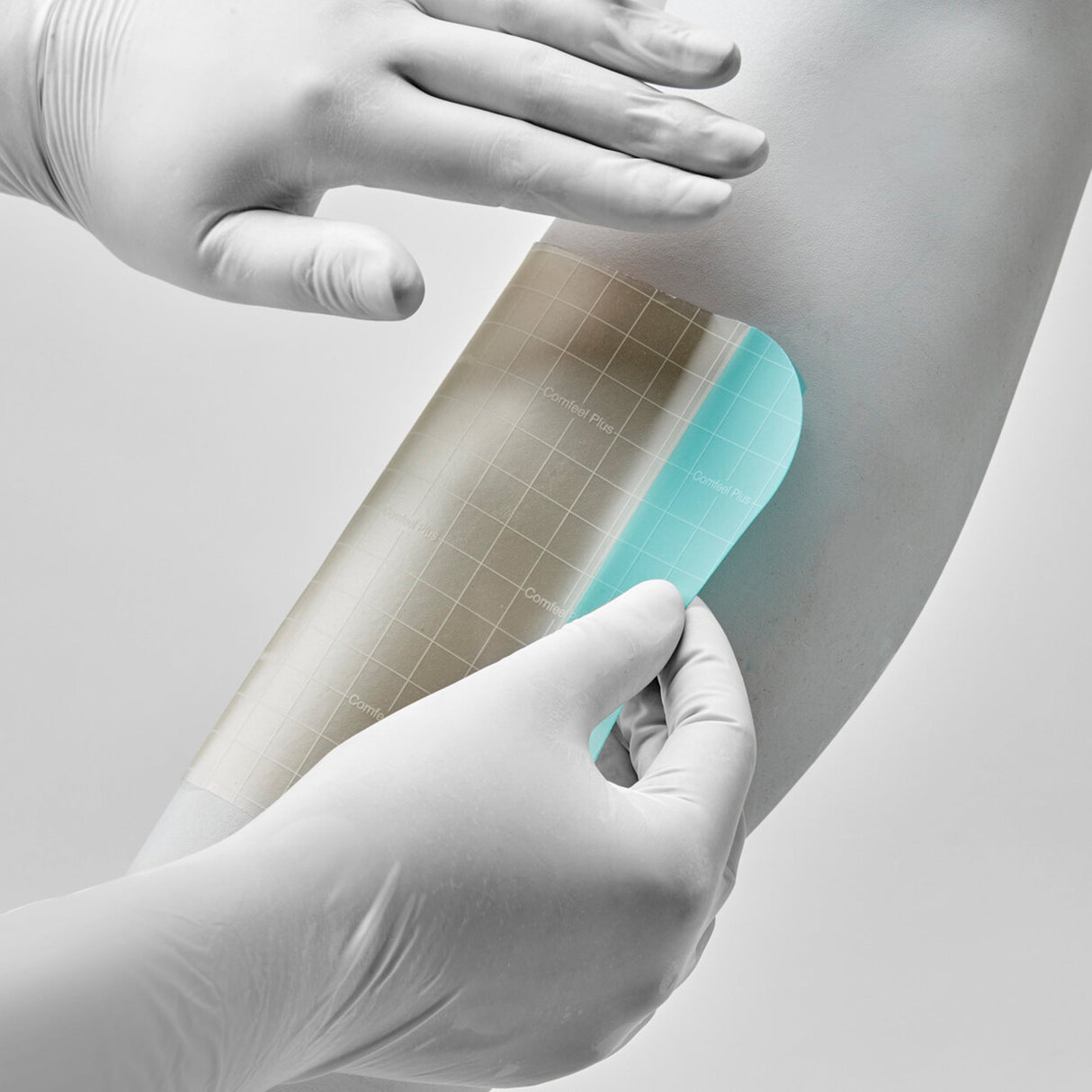 Hydrocolloid Dressing Comfeel Plus Film Backing 6 X 6 Inch Square Hydrocolloid / Sodium Carboxymethylcellulose (CMC) / Film - BeHope