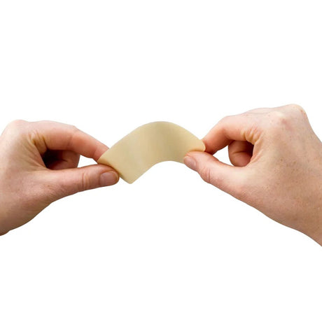 Skin Barrier Strip ESENTA™ 3 X 9 cm, Thin Curve, Hydrocolloid - BeHope