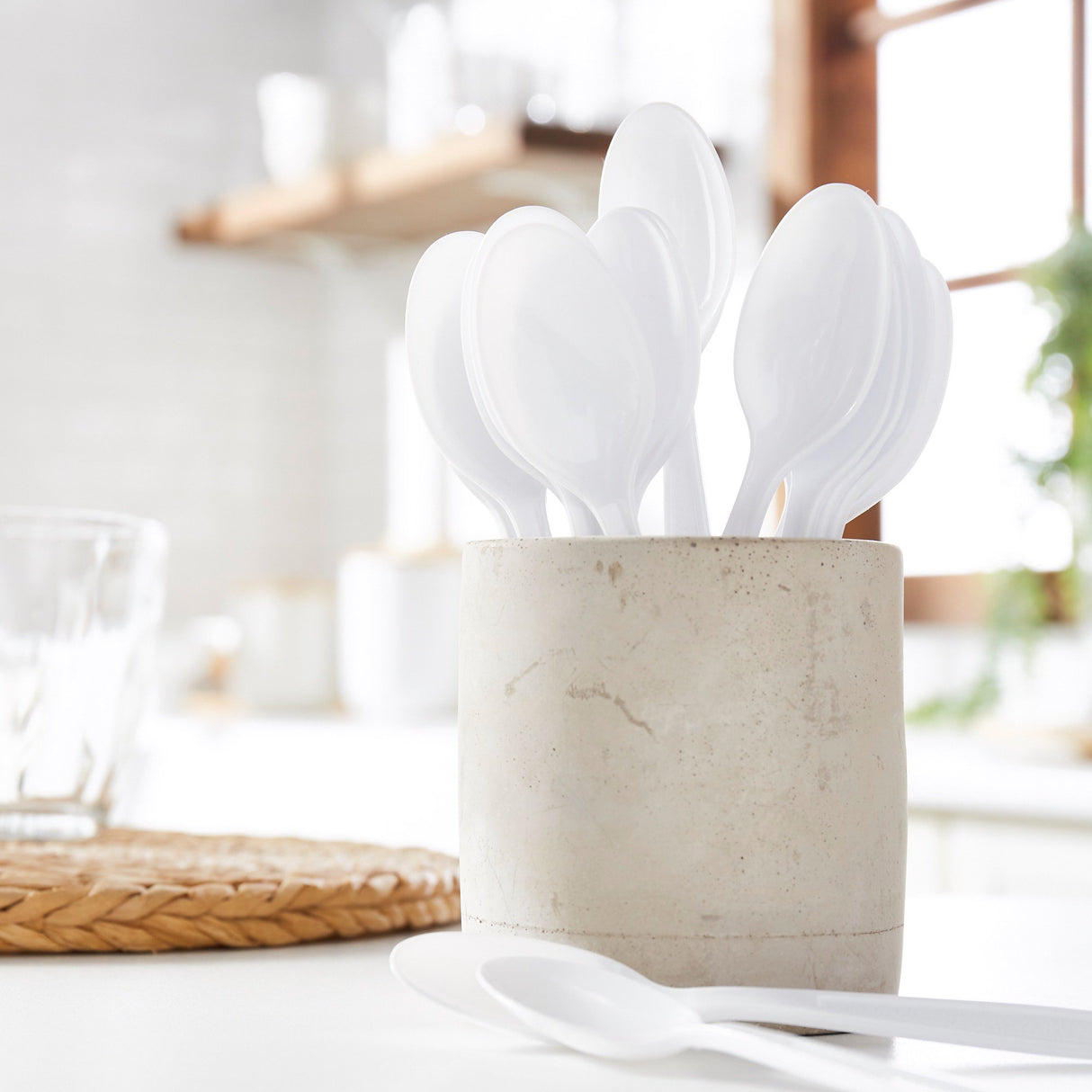 Spoon McKesson Heavy Weight White Polypropylene - BeHope