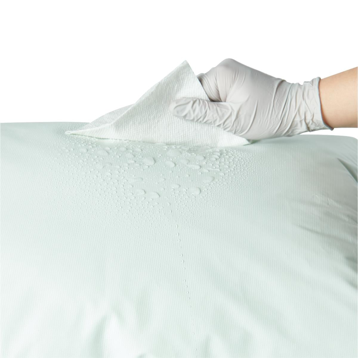 Oreiller Medsoft 20" x 26" avec housse blanche imperméable et antitache