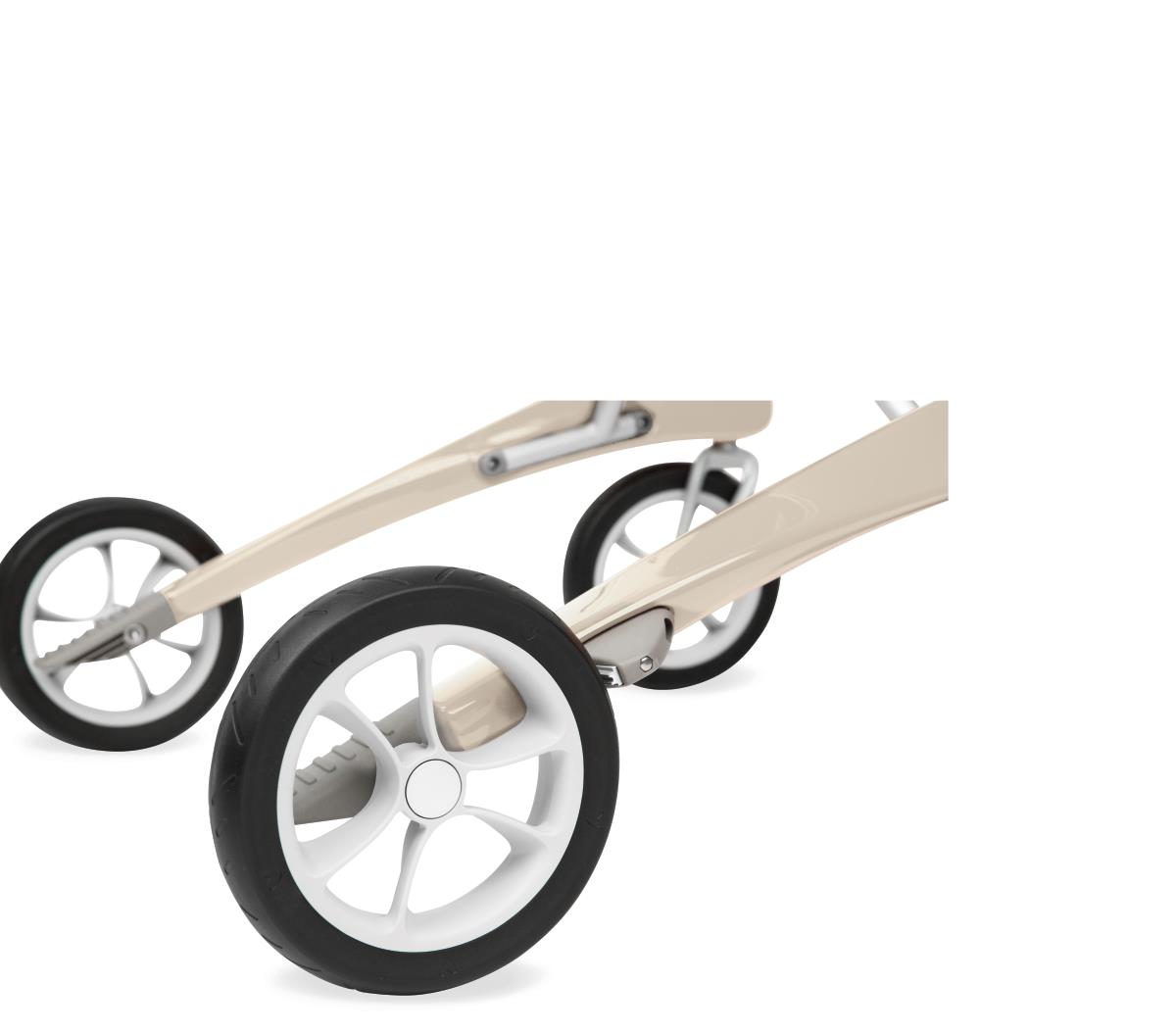 Byacre Carbon Ultralight Rollator, showing adjustable handle height.