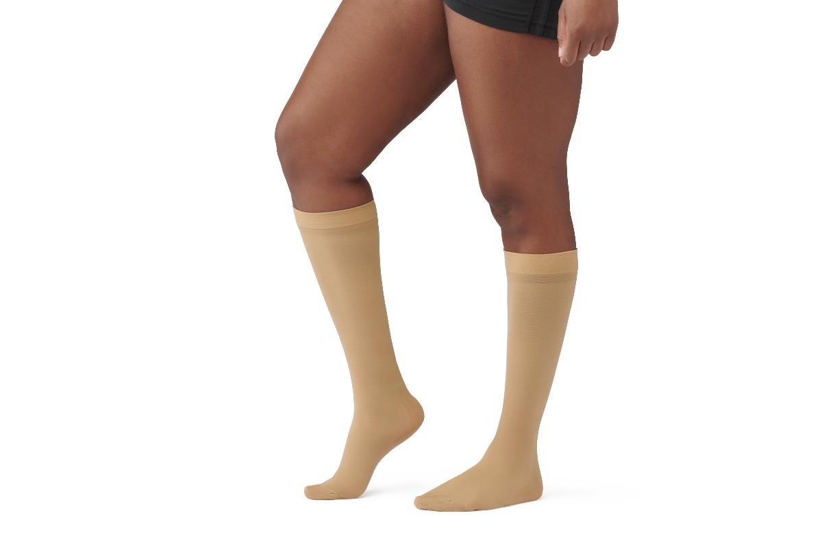 CURAD Knee-High 15-20 mmHg Compression Hosiery