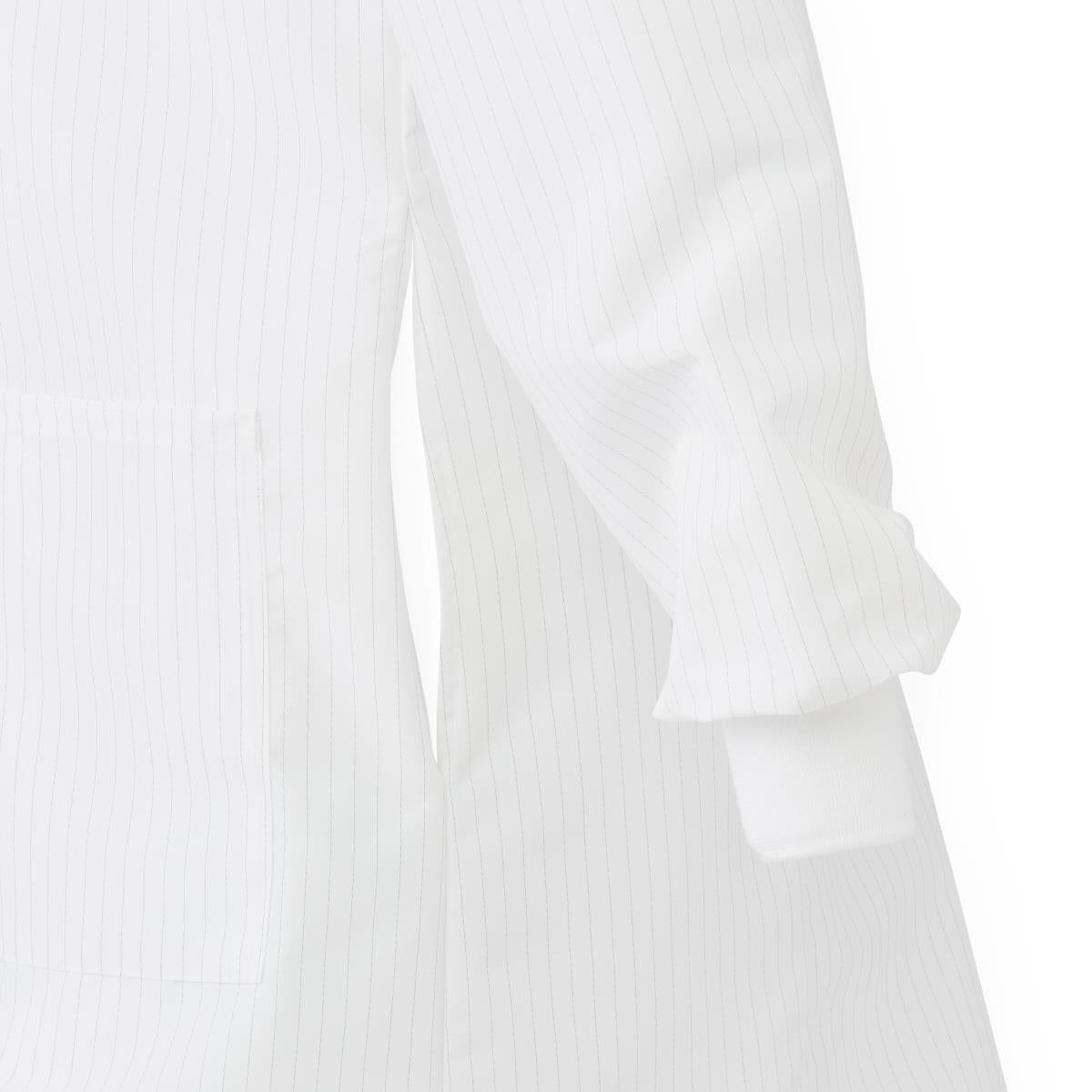 Medline Protective Static- and Fluid-Resistant Barrier Lab Coats