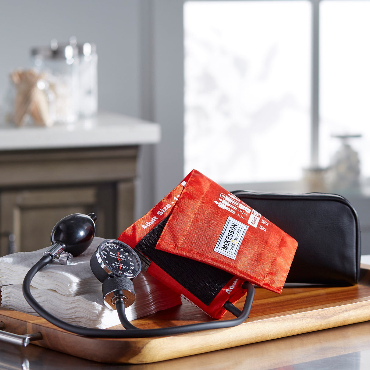 Aneroid Sphygmomanometer Unit McKesson Deluxe Adult Cuff Nylon Cuff 23 - 40 cm Pocket Aneroid - BeHope