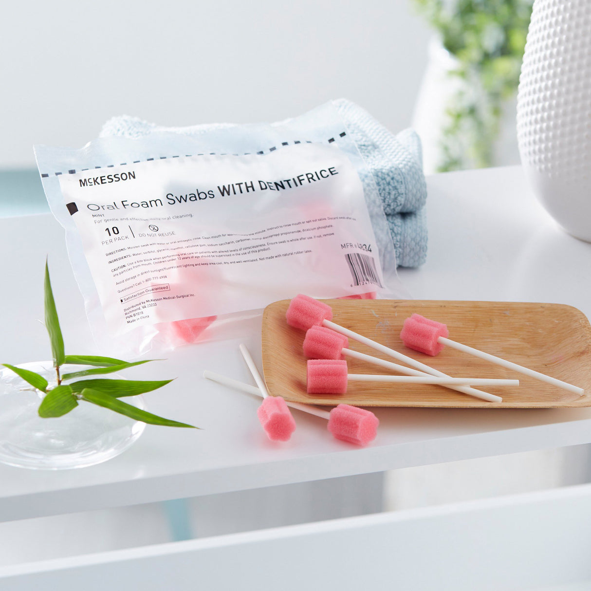 Oral Swab McKesson Dentifrice Foam Tip 10 per Pack - BeHope