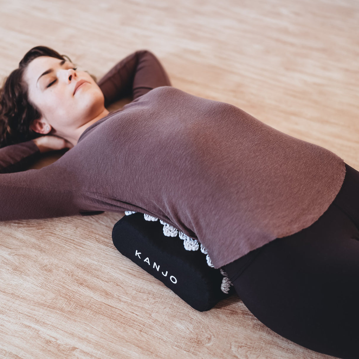 Positioner Device Kanjo 12 W X 10 L X 4 H Inch Foam Freestanding - BeHope