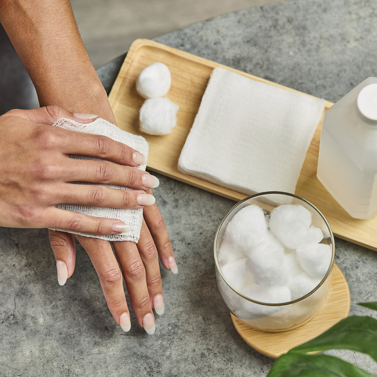 Gauze Sponge CareStock 2 X 2 Inch 12-Ply NonSterile 200 per Pack - BeHope