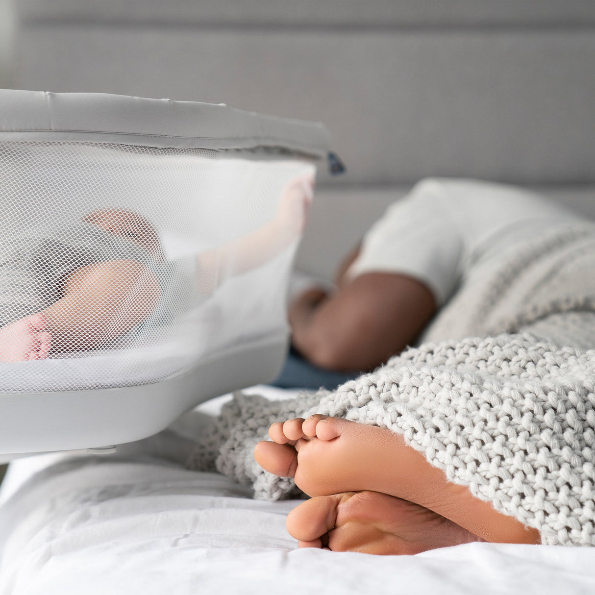 Bassinet BassiNest® Swivel Sleeper 3.0 - BeHope