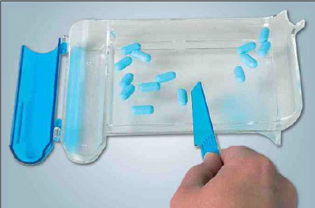 Pill Counting Tray Right-Handed, Clear Plastic, With Spatula - BeHope