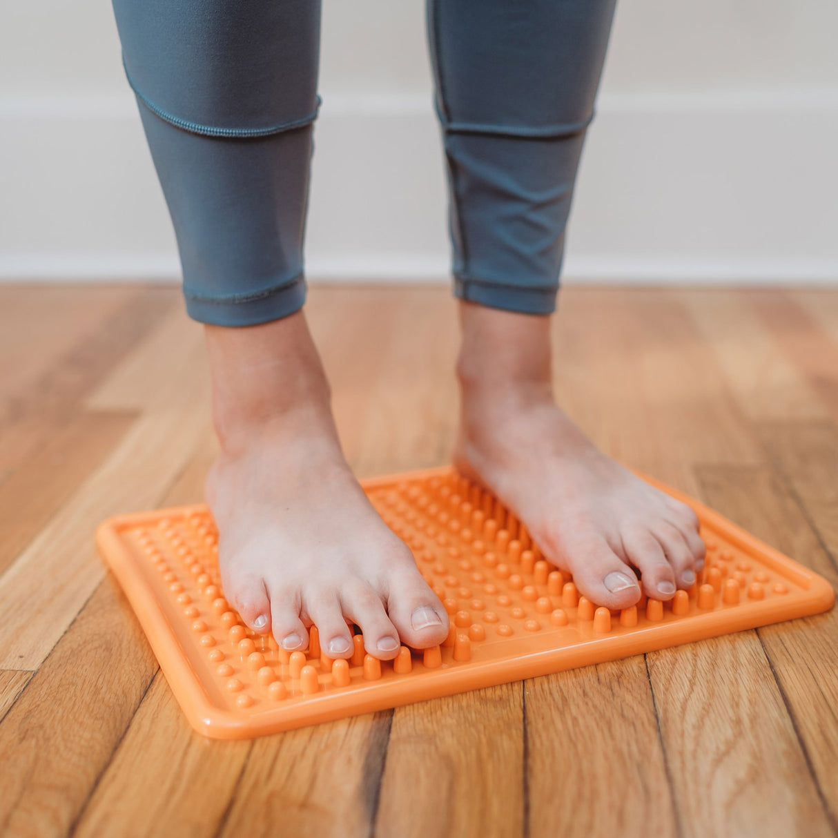 Kanjo Acupressure Foot Mat Orange PVC Plastic 10-1/2 X 13-1/2 Inch - BeHope