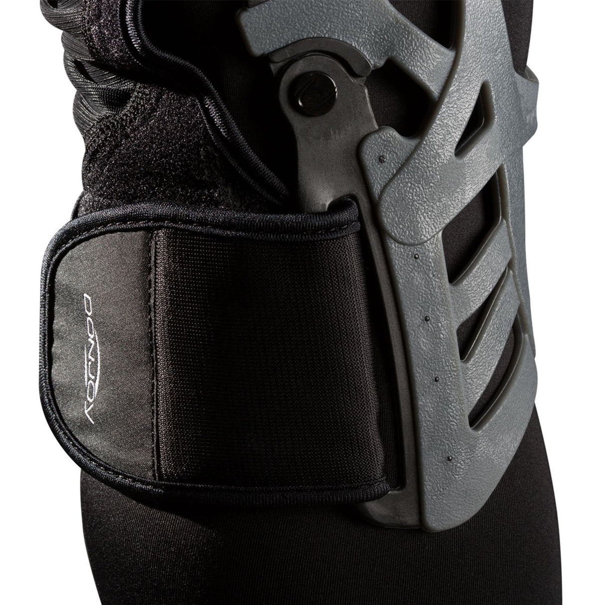 Knee Brace Reaction Web® 3X-Large Left or Right Knee - BeHope