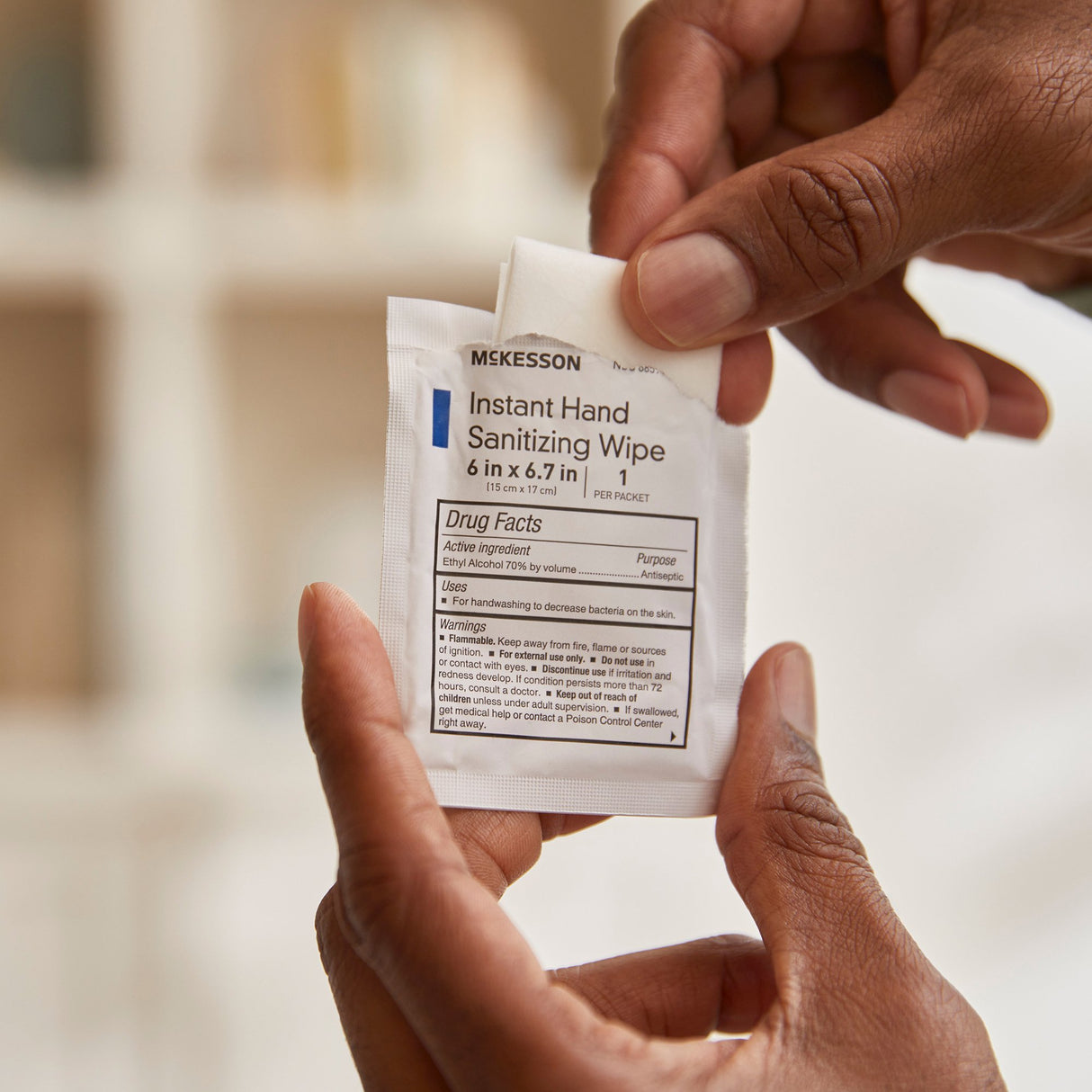 Hand Sanitizing Wipe McKesson 100 Count Ethyl Alcohol Wipe Individual Packet