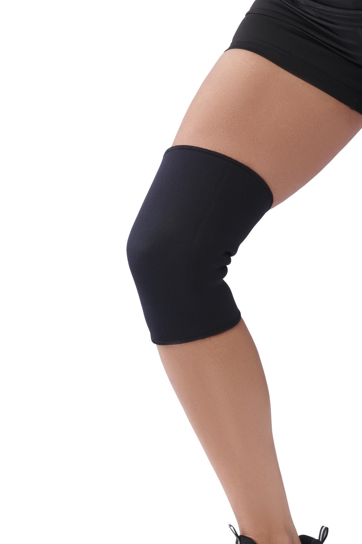 CURAD Neoprene Pull-Over Knee Supports with Closed Patella