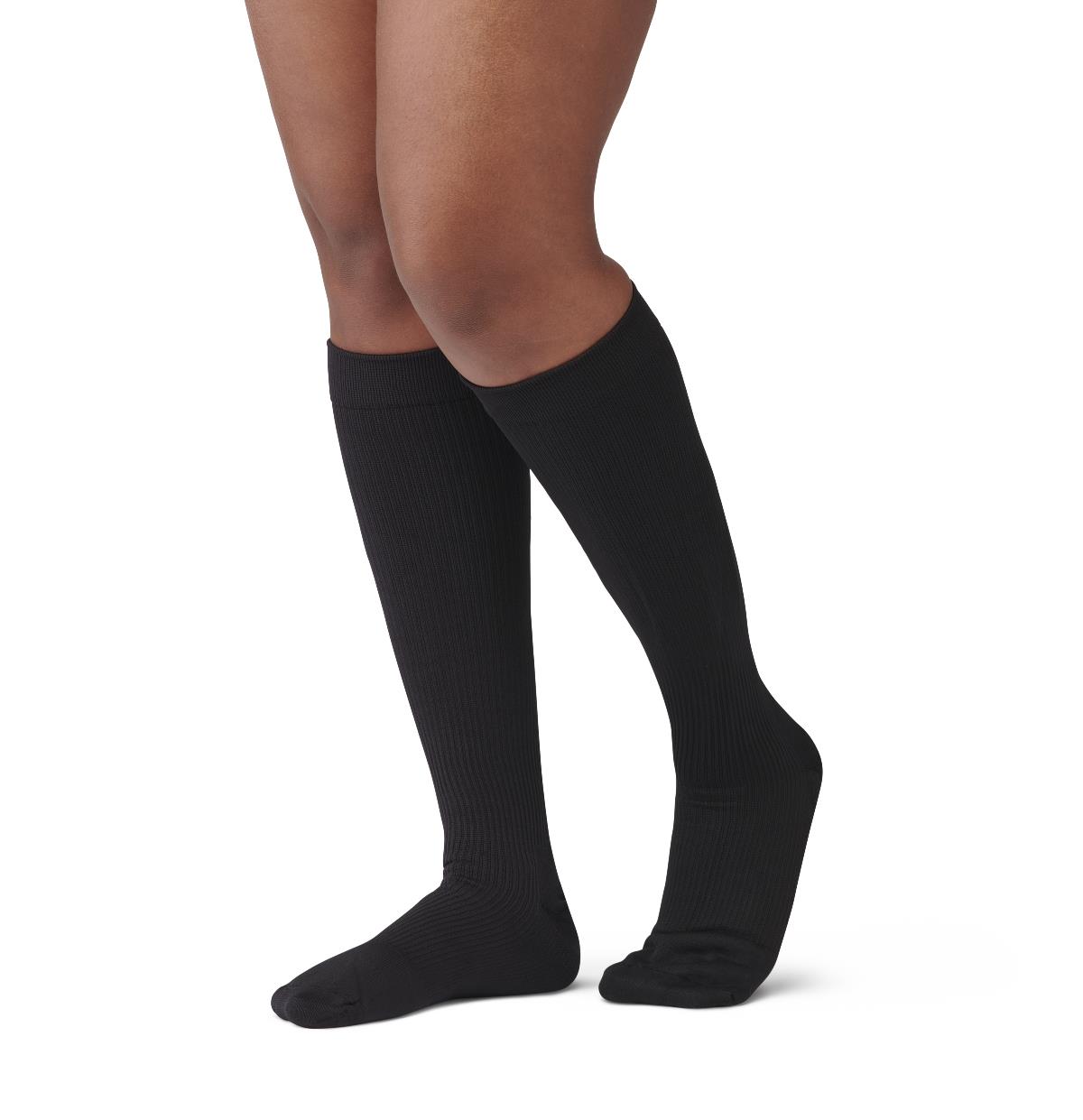 CURAD Knee 15-20 mmHg Cushioned Compression Socks - BeHope
