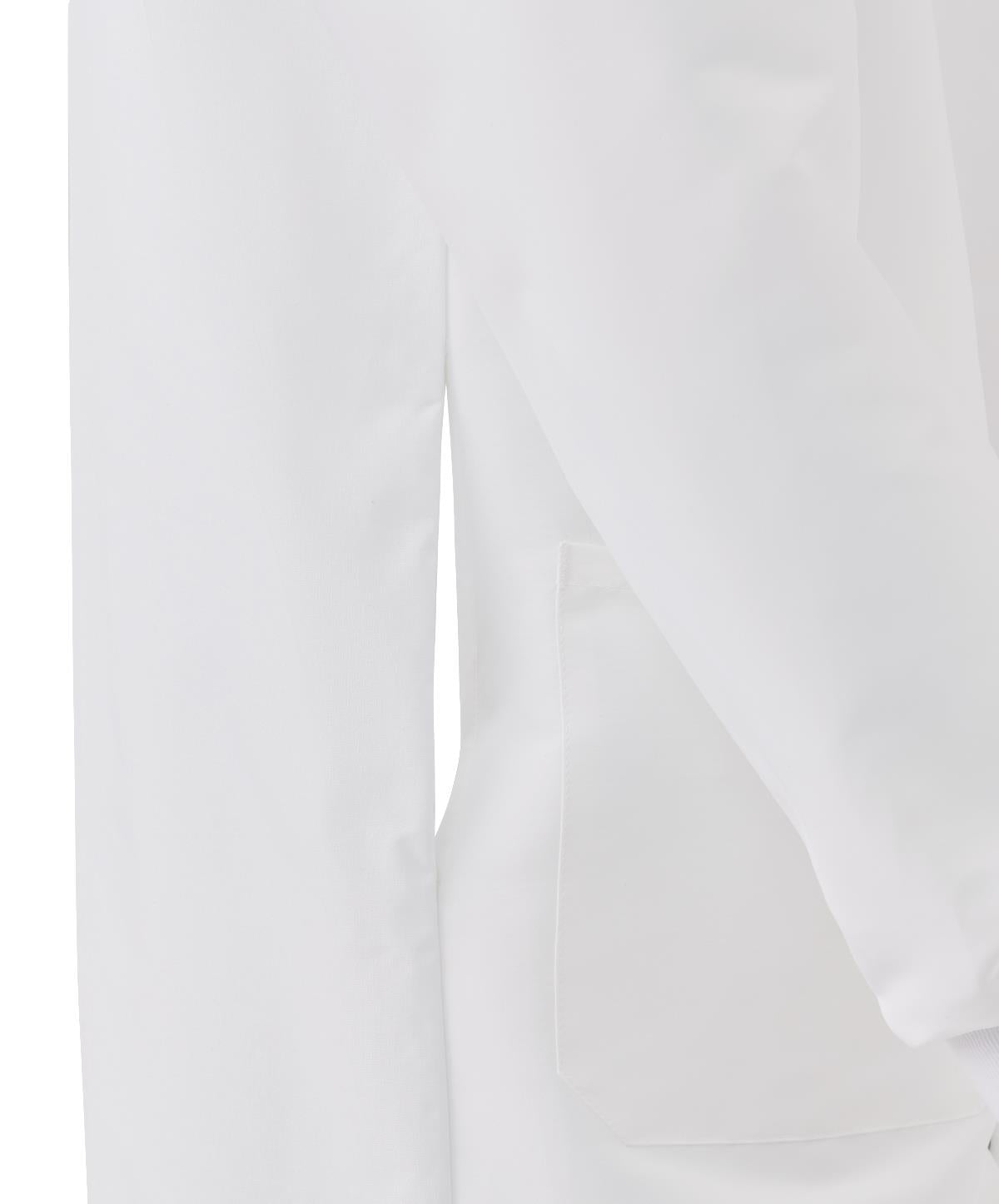 Medline Protective Static- and Fluid-Resistant Barrier Lab Coats