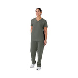 Staten AVE Women's Yoga-Style Scrub Tops with Zipper Pockets (Style 4865)
