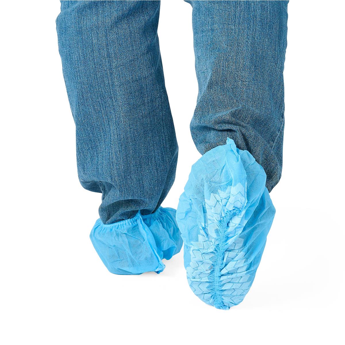 Medline Spunbonded Polypropylene Nonskid Shoe Covers