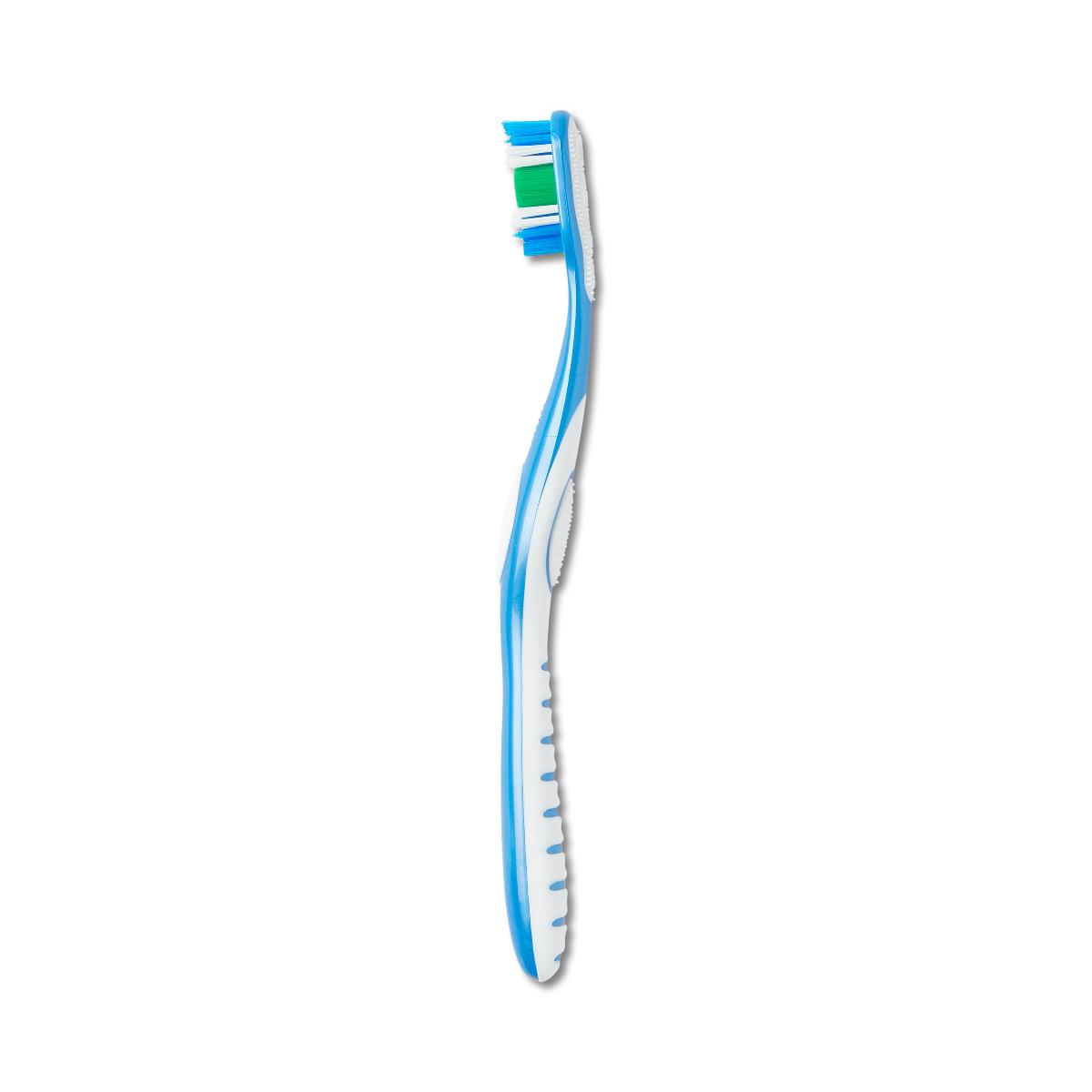 Colgate 360 Toothbrush with Tongue and Cheek Cleaner