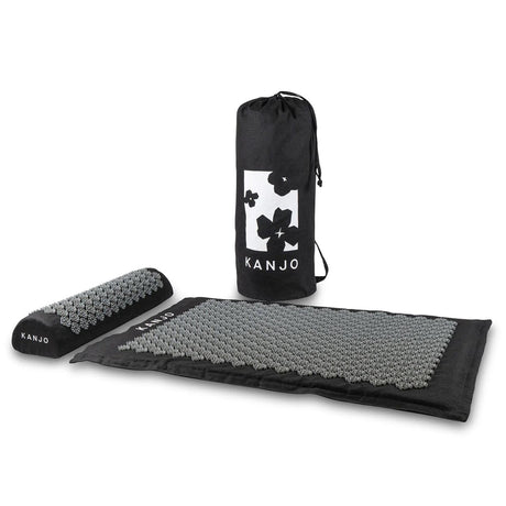 Kanjo Acupressure Mat Set Large Black / White Cotton-Linen Fabric / Memory Foam / Plastic Mat: 24 X 34 Inch / Pillow: 6 X 22 Inch - BeHope
